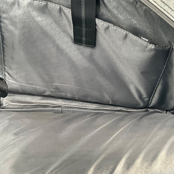 Solo New York Hybrid Briefcase Backpack 15.6" Laptops UBN 310-10 - Picture 7 of 8